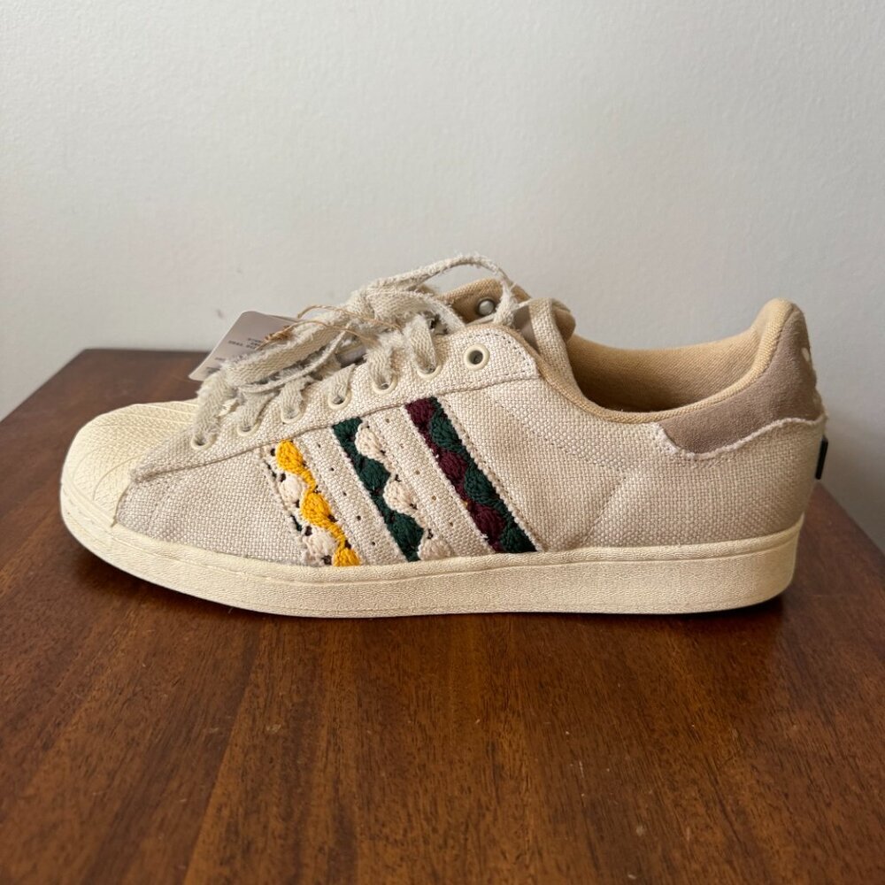 Adidas Superstar Earth Day Sneaker - Picture 4 of 11
